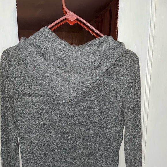 • BUNDLE | THREE AEROPOSTALE SWEATSHIRTS • - Picture 7 of 12